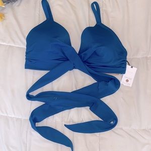 cute women’s swimsuit top!